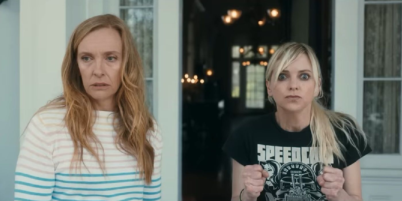 Anna Faris, Toni Collette Are a Stellar Comedy Duo