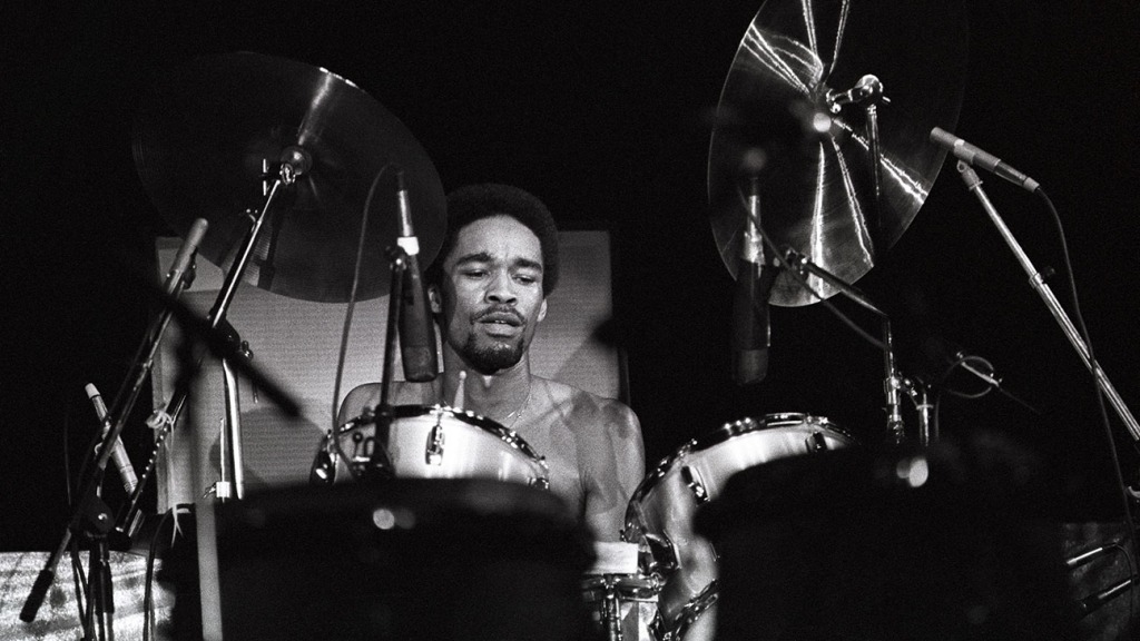 Drummer of Earth, Wind & Fire Was 67 – The Hollywood Reporter