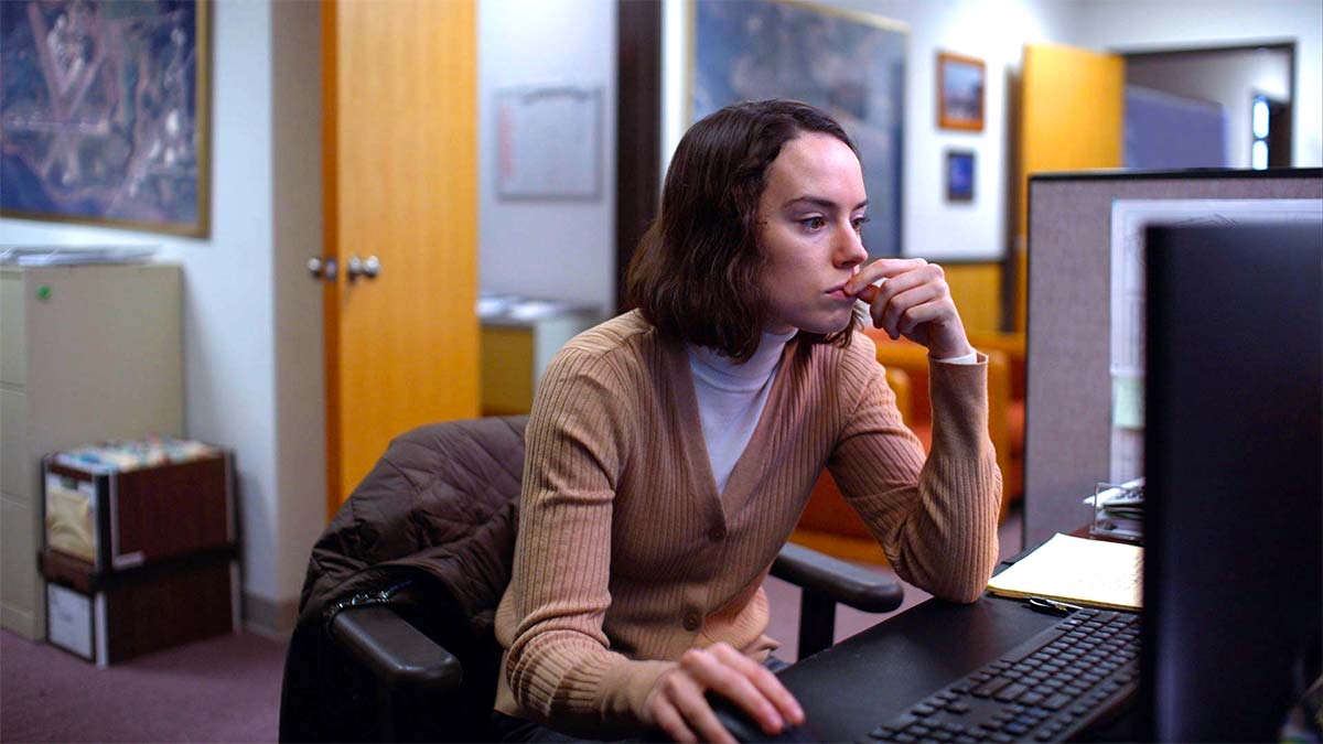 Daisy Ridley Tries To Come Out Of Her Shell