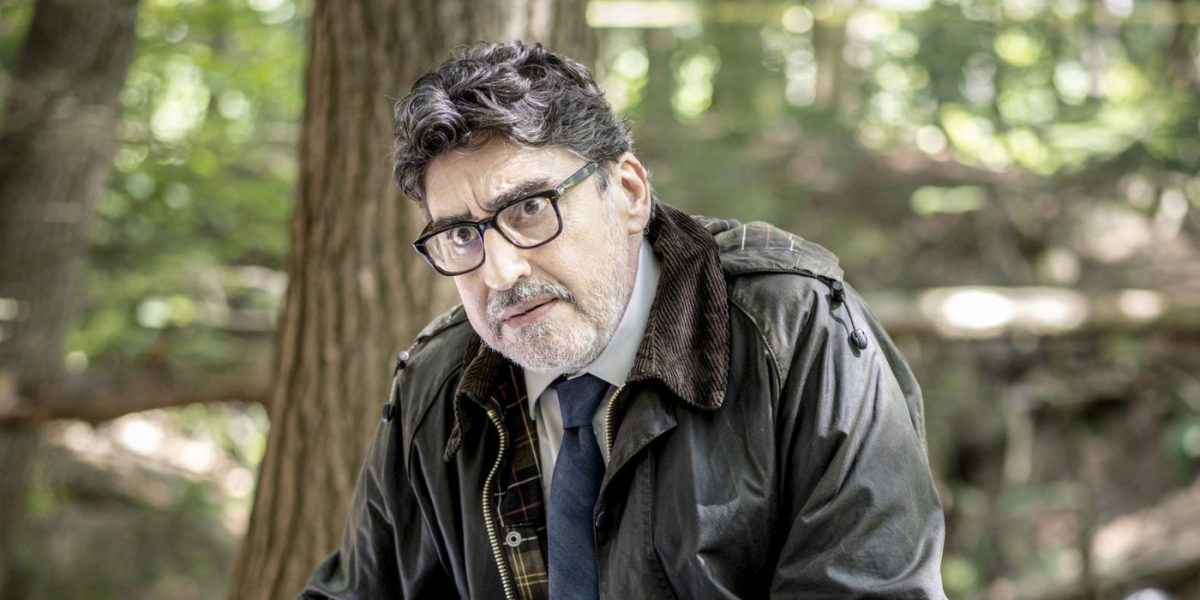 Alfred Molina Shines in a Solid Louise Penny Adaptation