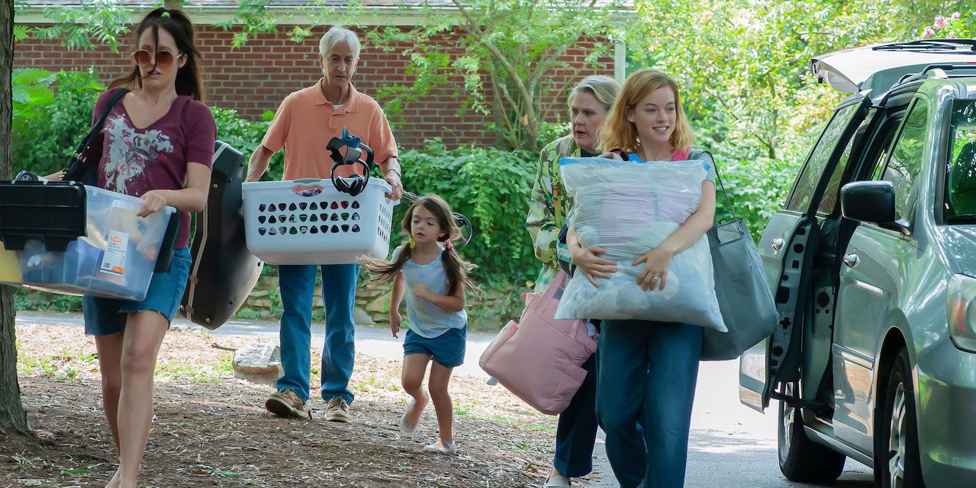 Quiet Family Drama With Great David Strathairn