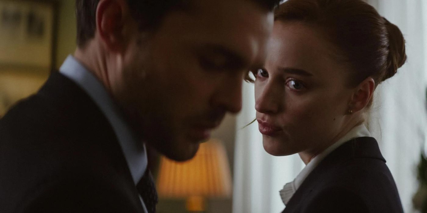 Phoebe Dynevor & Alden Ehrenreich Go for the Jugular
