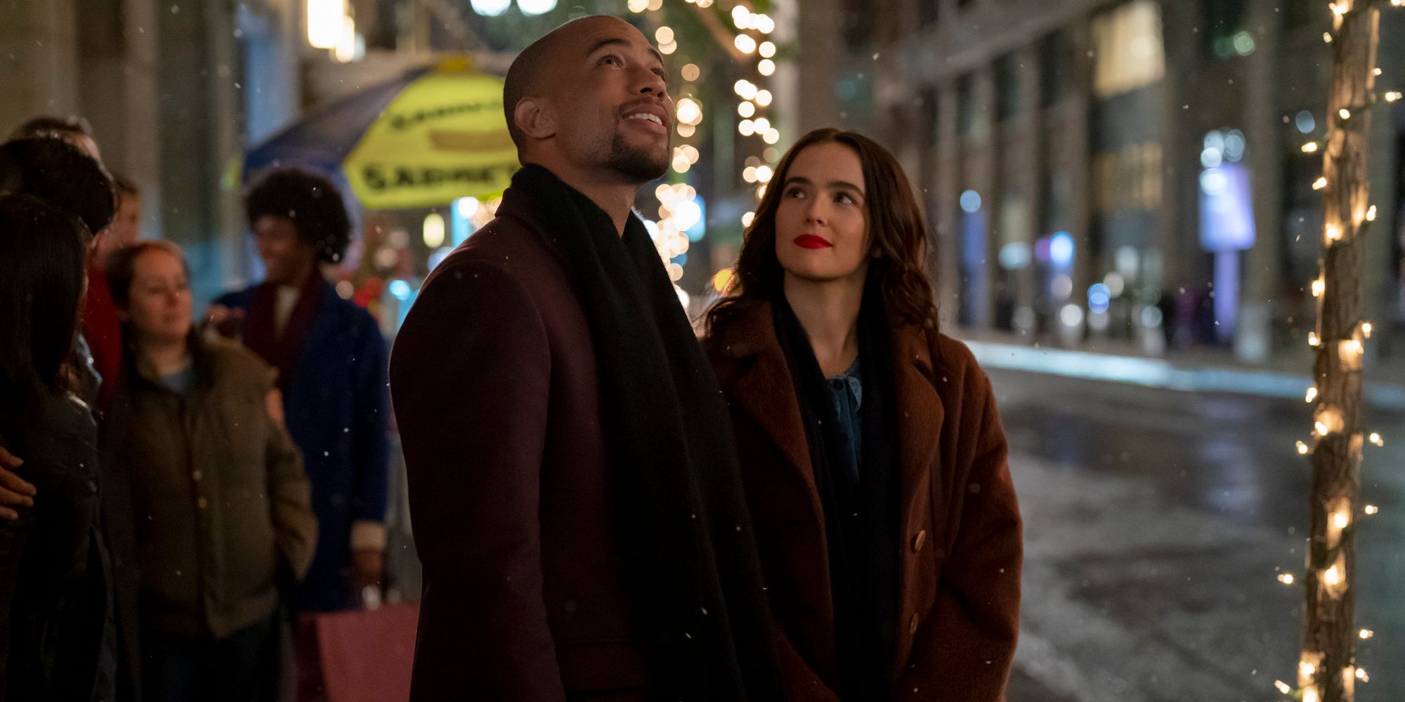 Holiday Rom-Com Lacks Chemistry & A Good Script