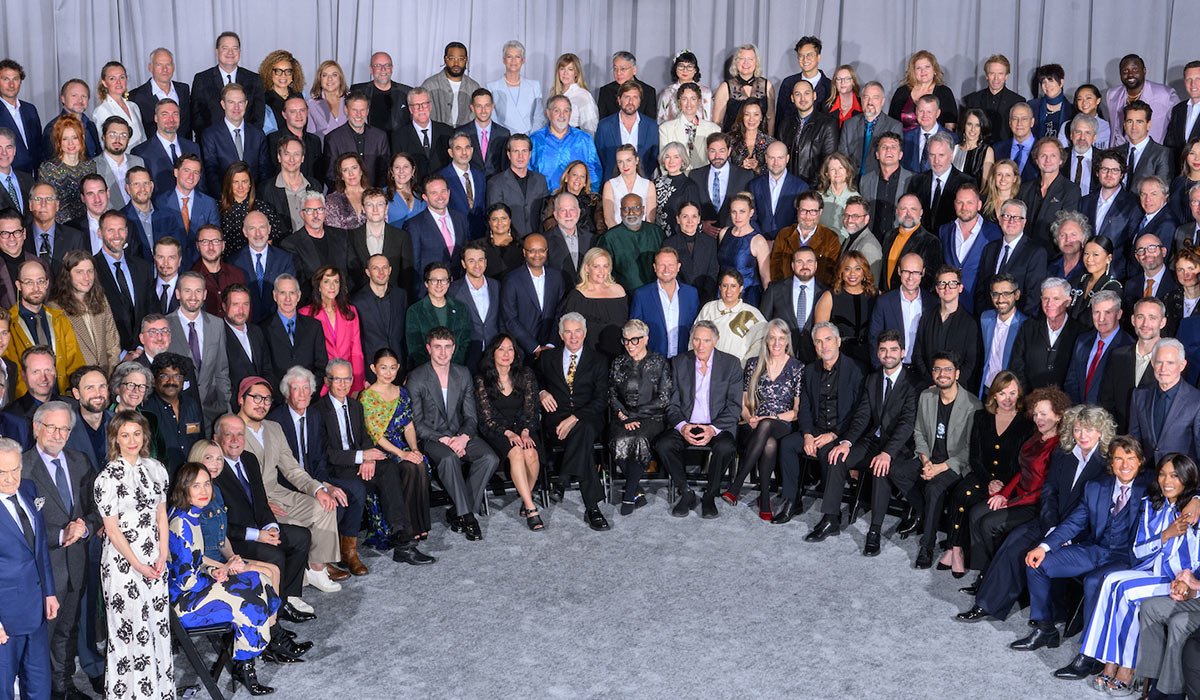 Tom Cruise, Angela Bassett Sit For The Oscars 2023 Class Photo