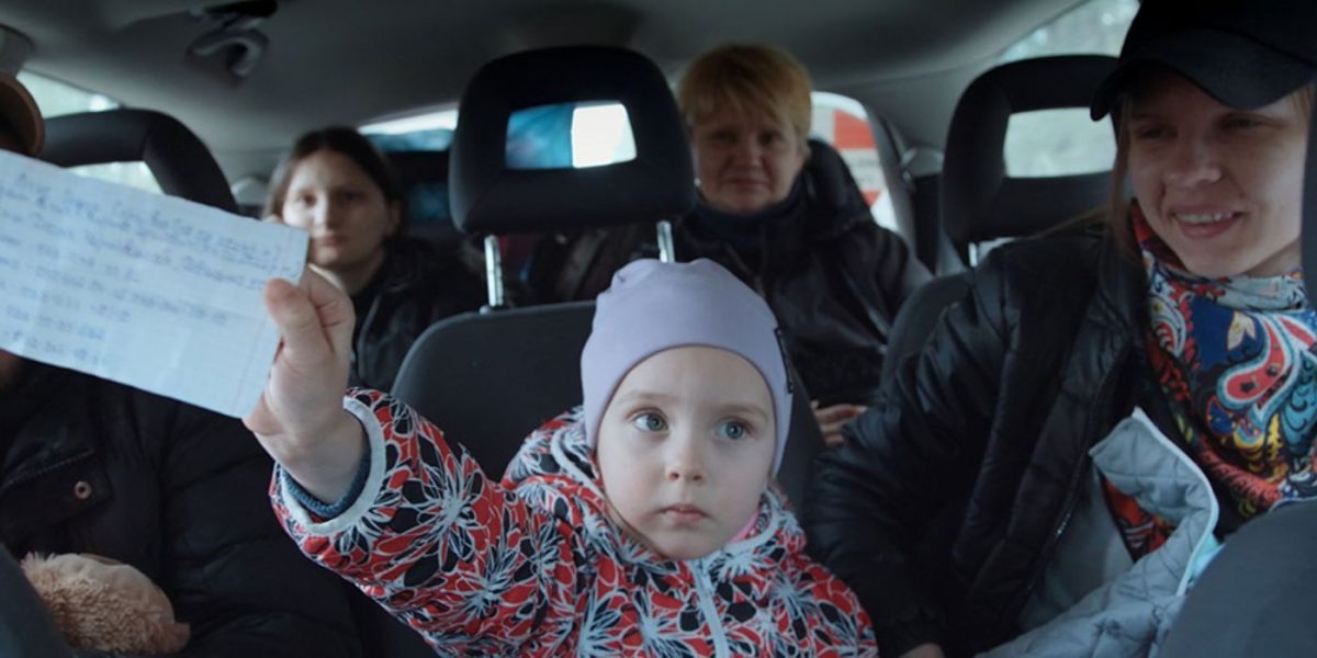 ‘In the Rearview’ Review — A Sensitive Documentary About Ukraine