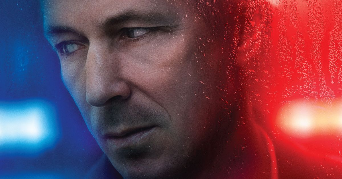 Aidan Gillen Talks Noir, Twirling His Mustache, and the New Movie Barber