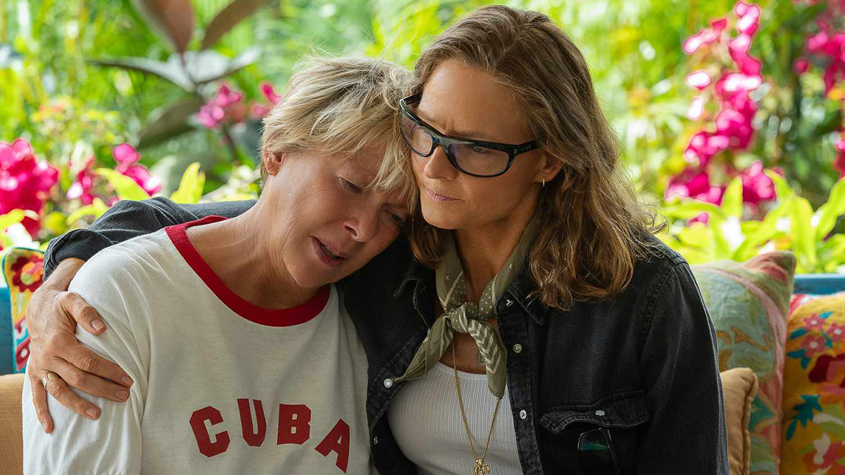 ‘Nyad’ Film Review: A True Tale of Determination and Human Spirit