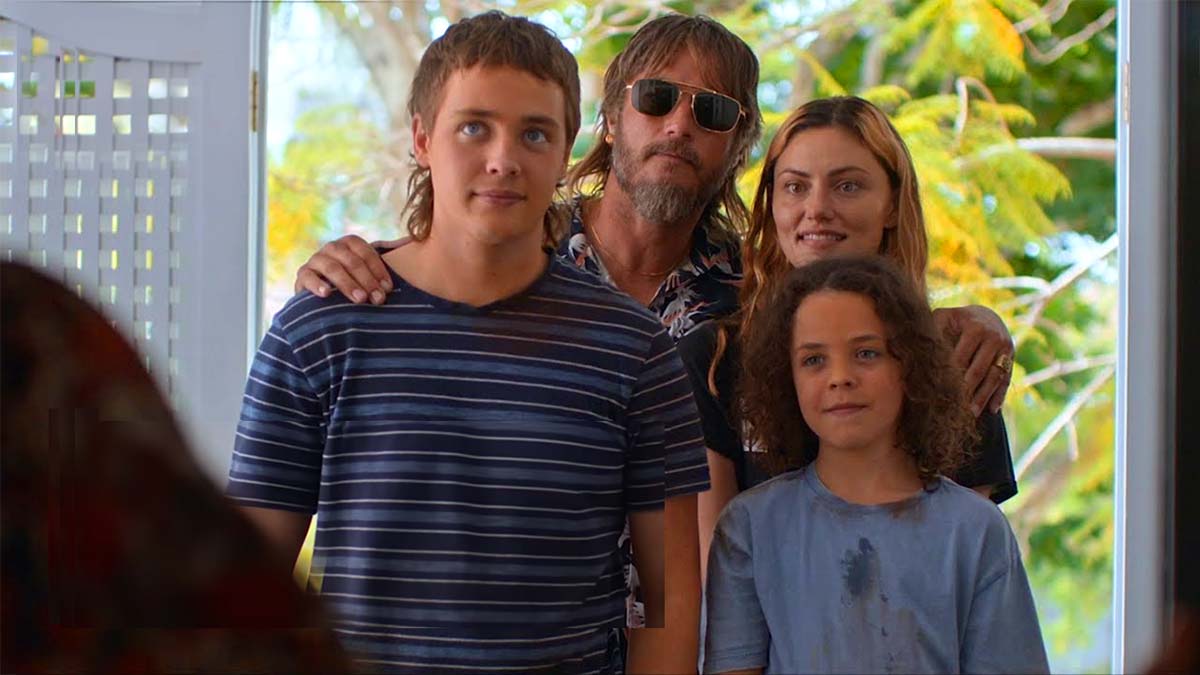 Travis Fimmel Stars In Netflix Coming-Of-Age Family Drama Series