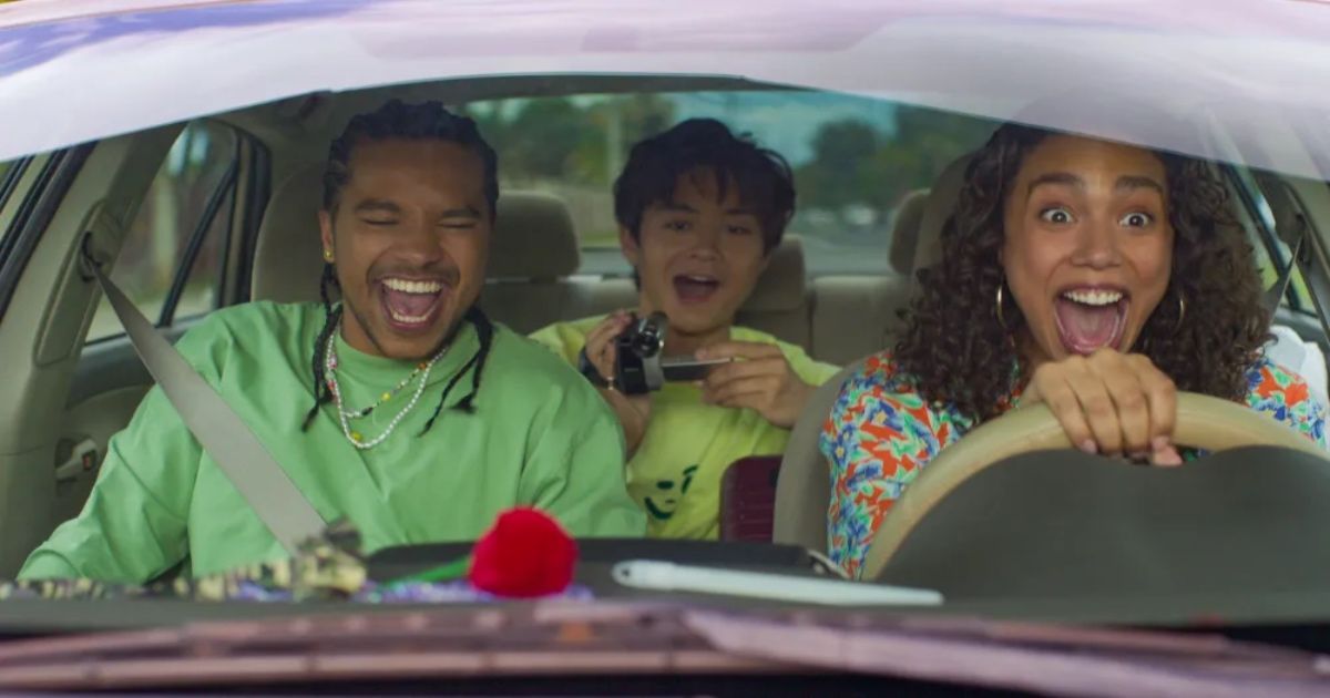 Emma Ferreira on the Mind-Blowing Experience of Netflix’s Neon