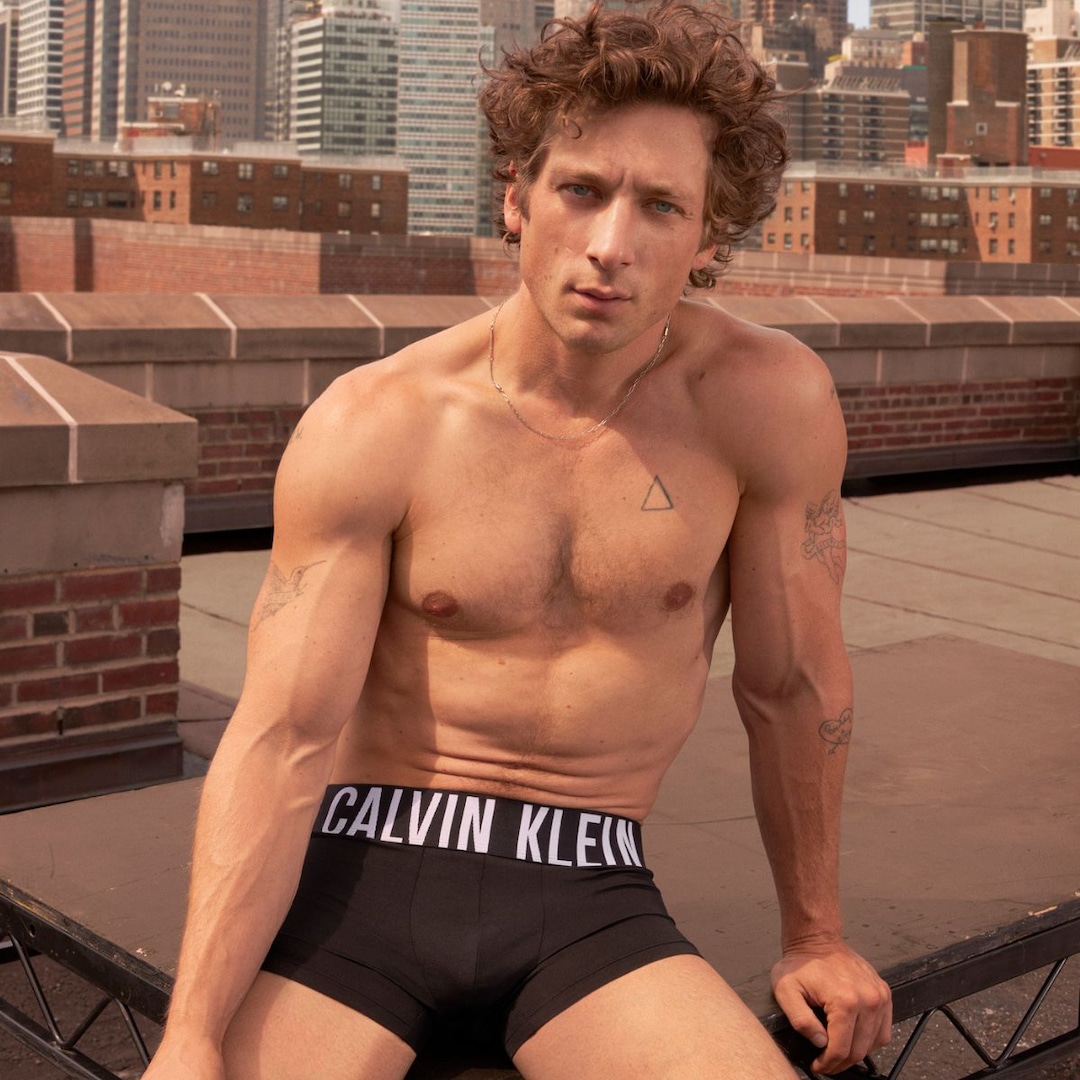 Watch Jeremy Allen White Strip Down to His Calvins In Steamy Video