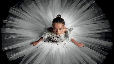 Abigail Review: A Bloody Good Time!