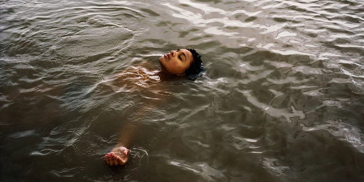 Newcomer Nykiya Adams Delivers a Stunning Performance in Arnold’s Disappointing Harrowing Drama