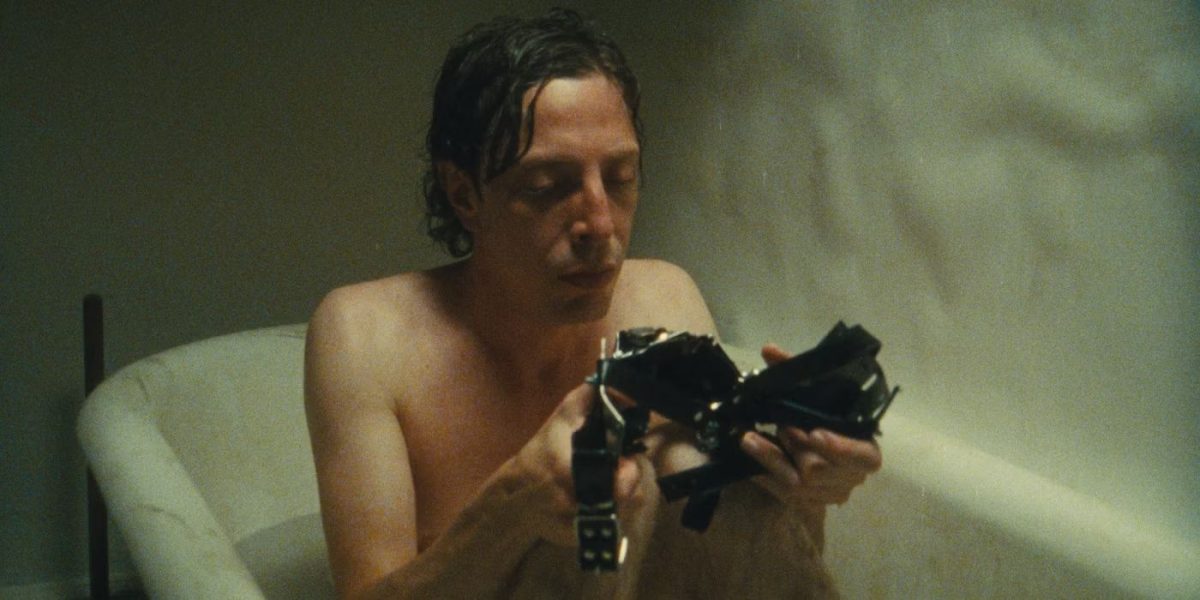 ‘Vulcanizadora’ Review – Joel Potrykus’ Horror Film Will Melt Your Face Off