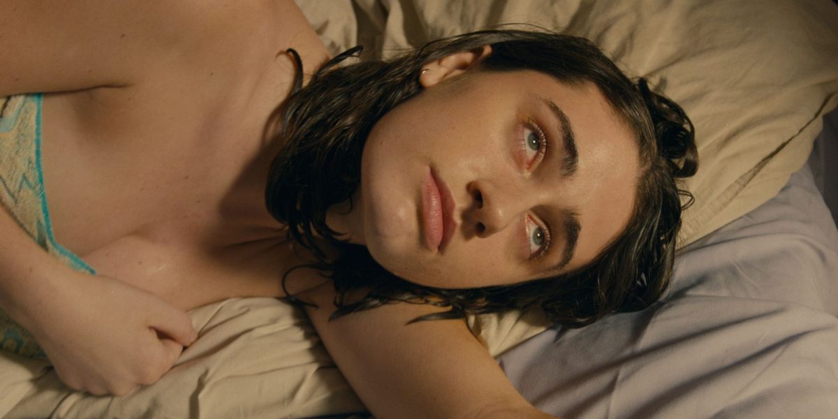 Rachel Sennott Successfully Flexes Her Dramatic Skills In Dark Comedy