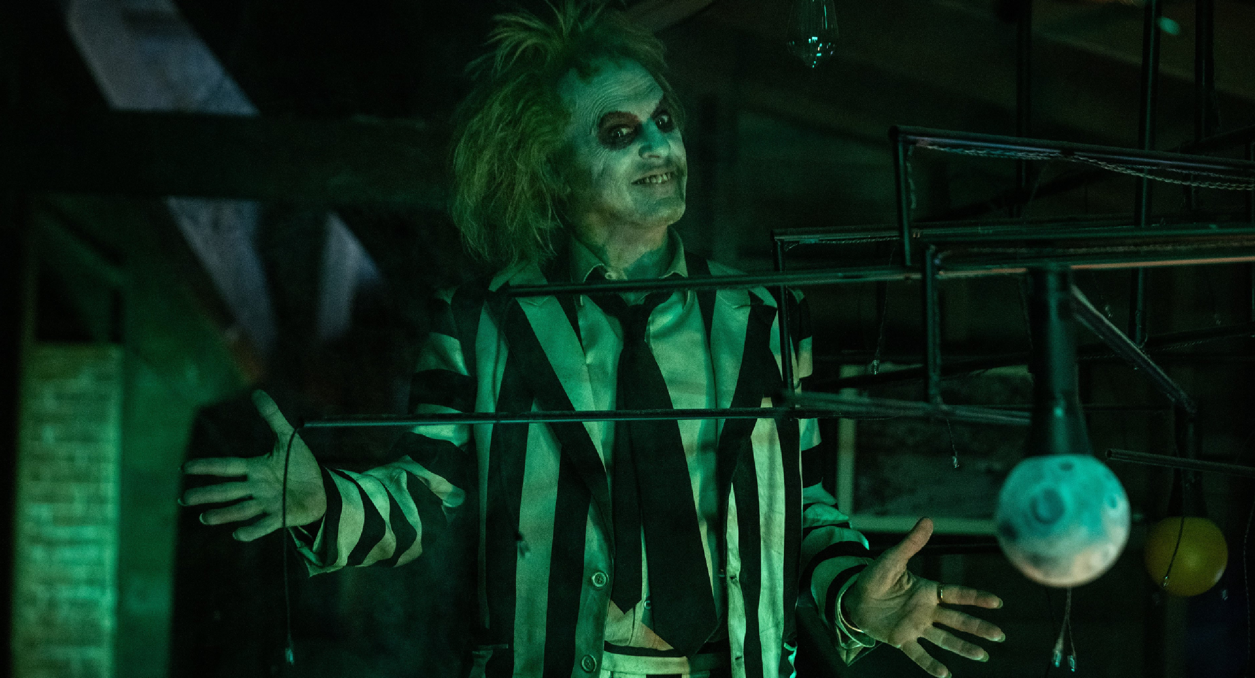 Beetlejuice Beetlejuice Review: A Darkly Hilarious Return