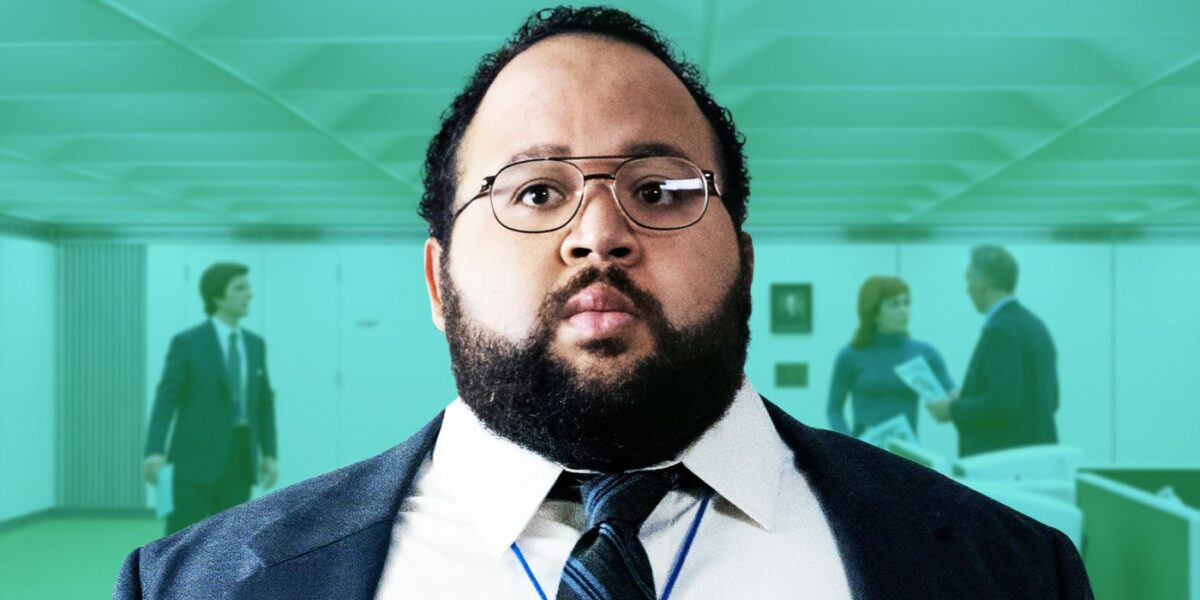 ‘Severance’s Zach Cherry Explains the Significance of That Outie Family Visitation Scene