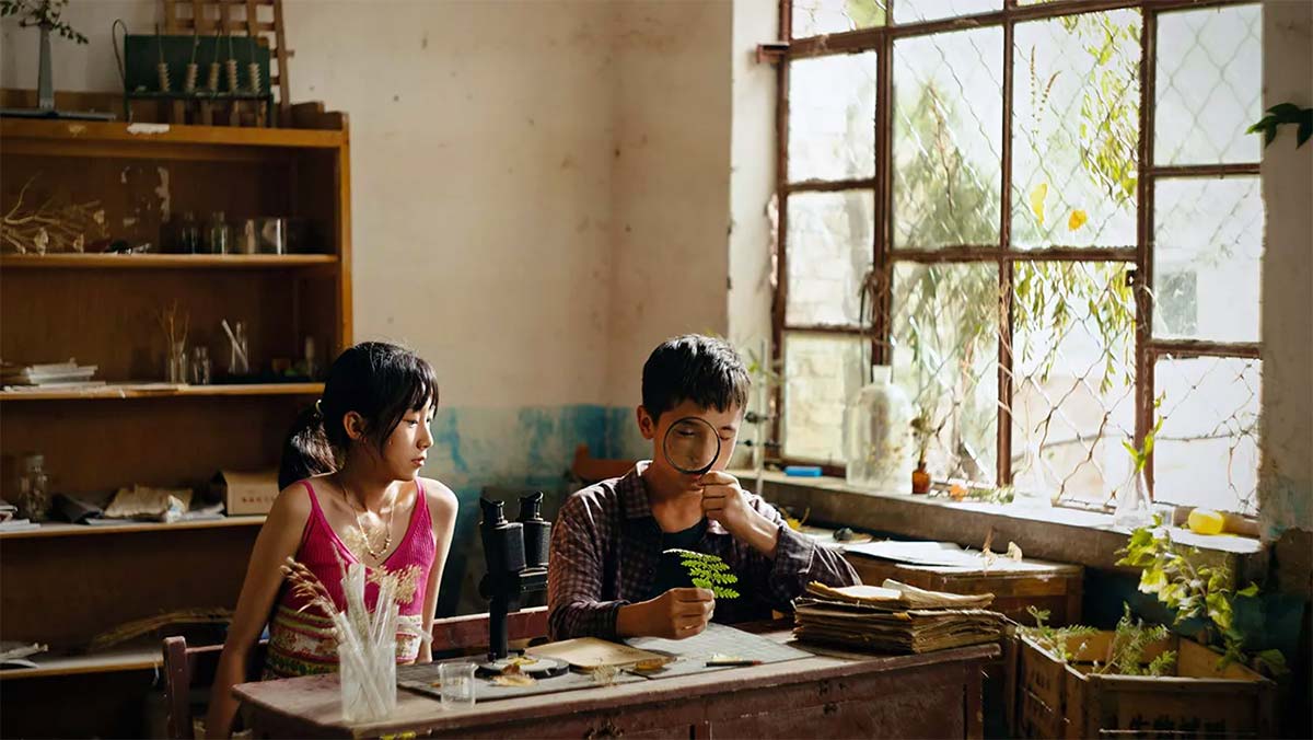 A Visually Striking Eco-Fable Set In Remote Landscapes Untouched by Urbanization [Berlin]