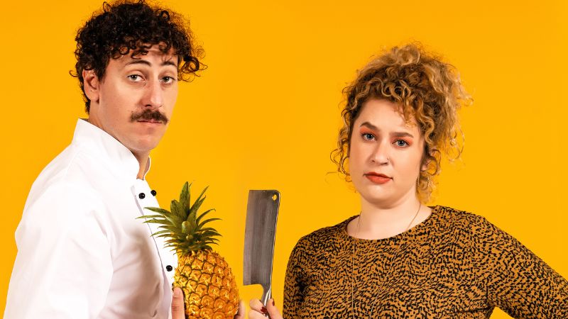 Schalk Bezuidenhout Finds Love in ‘Soos Pynappel op Pizza’