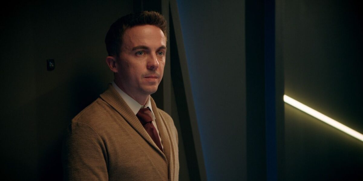 Frankie Muniz Battles AI and Mommy Issues in Tedious Sci-Fi Slog