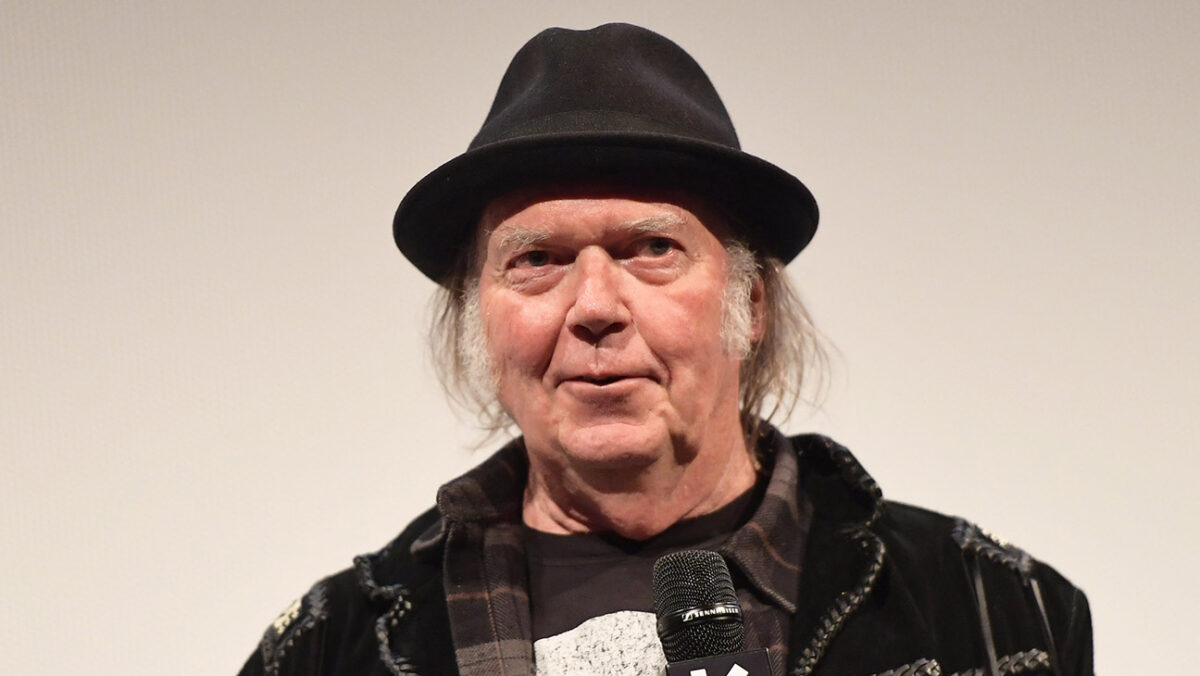 Neil Young Stops Selling Platinum Priced Tickets for Concerts