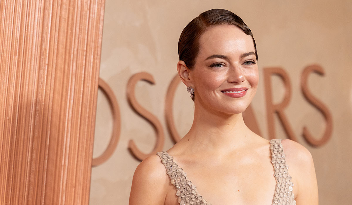 Benecio Del Toro Runs ‘The Phoenician Scheme’ And Emma Stone Gets Shaved In ‘Bugonia’ For Focus Features [CinemaCon]