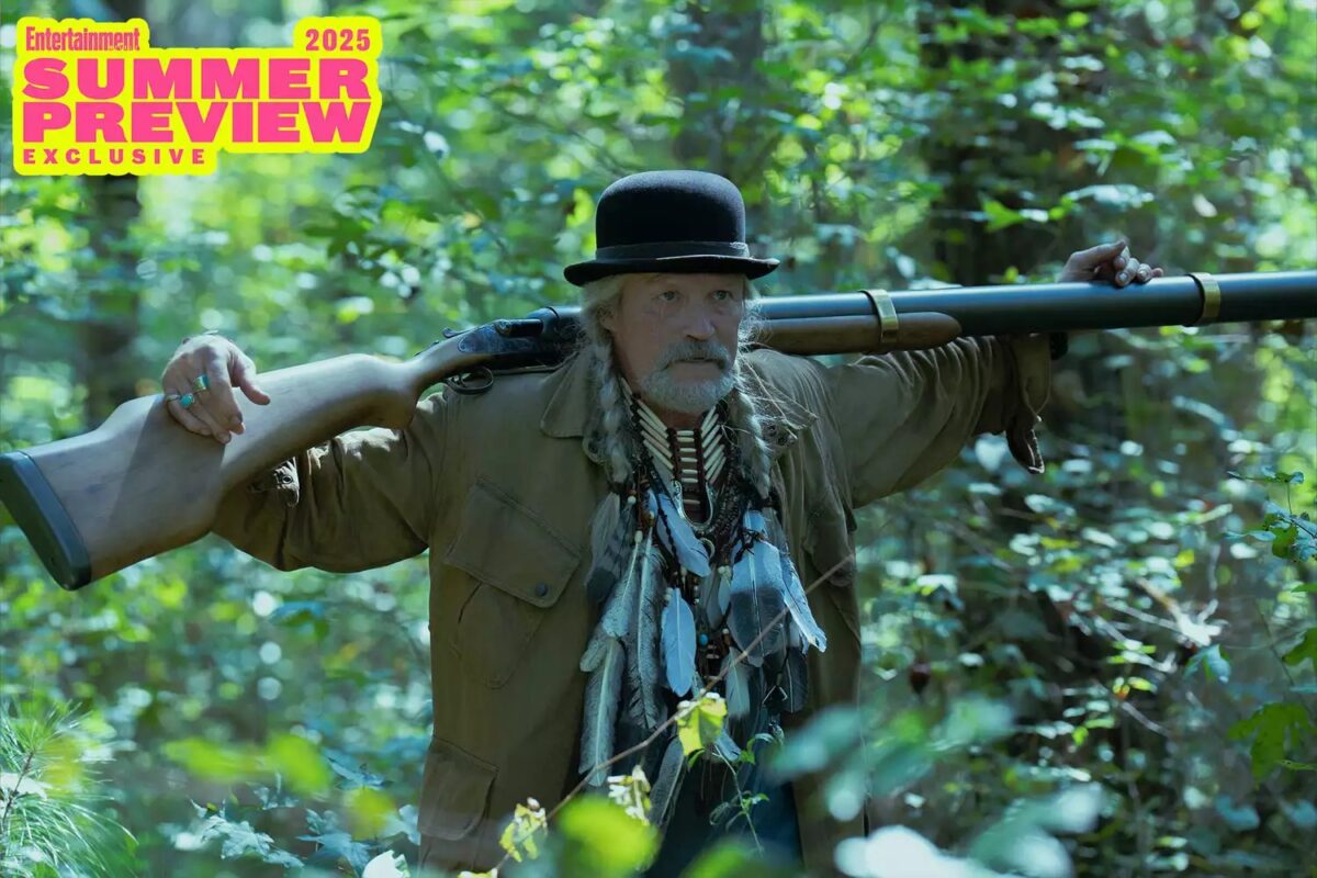 First Look At Michael Rooker’s New DC Villain In Season 2, Will Hunt Antihero’s Eagle Sidekick