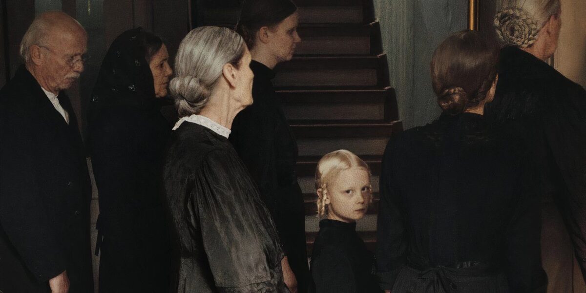 A Captivating & Challenging Time-Warp Drama That Weaves Together Generations Of Story