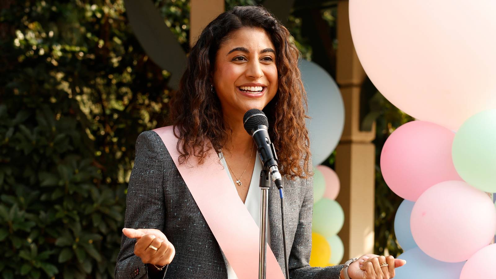 Vella Lovell Teases Emily Getting Messy, ‘Community’ Stars, and a Cliffhanger Finale